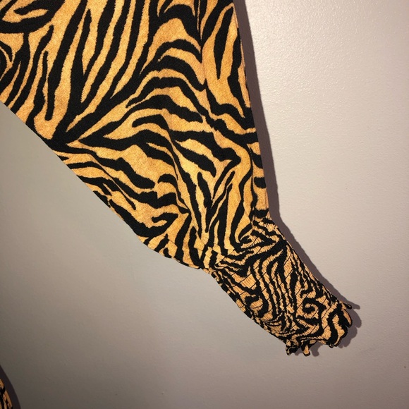 Anthropologie Kachel x Anthro Tiger Striped Wide Leg Jumpsuit,GUC,Size-2 - Picture 11 of 14